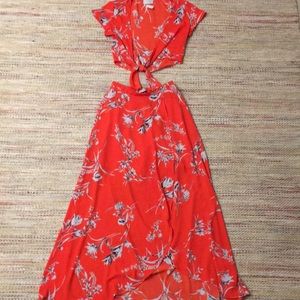 Dress Forum Los Angeles Two Piece Set